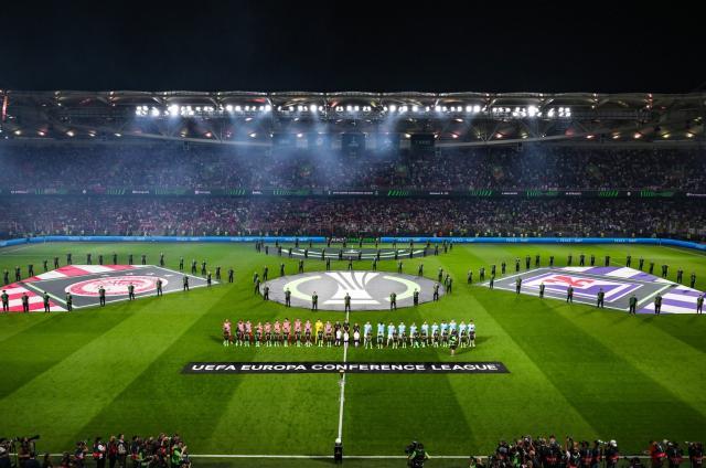 冠军终归雅典：希腊神话、巴斯克佳话与船王史话