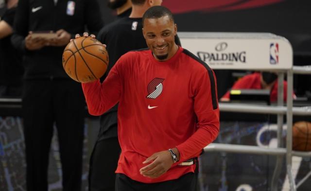 球天下体育官网-开拓者三后卫迎战掘金 鲍威尔或扮演奇兵角色